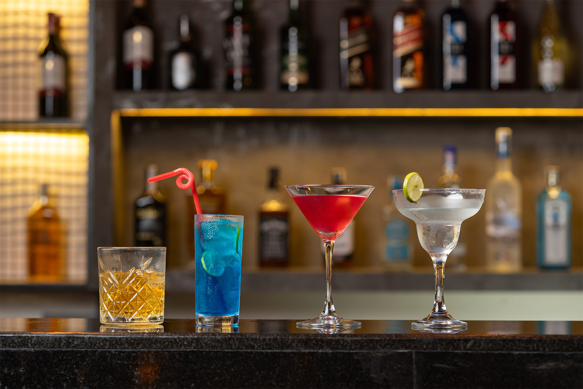 Sara’s Bar