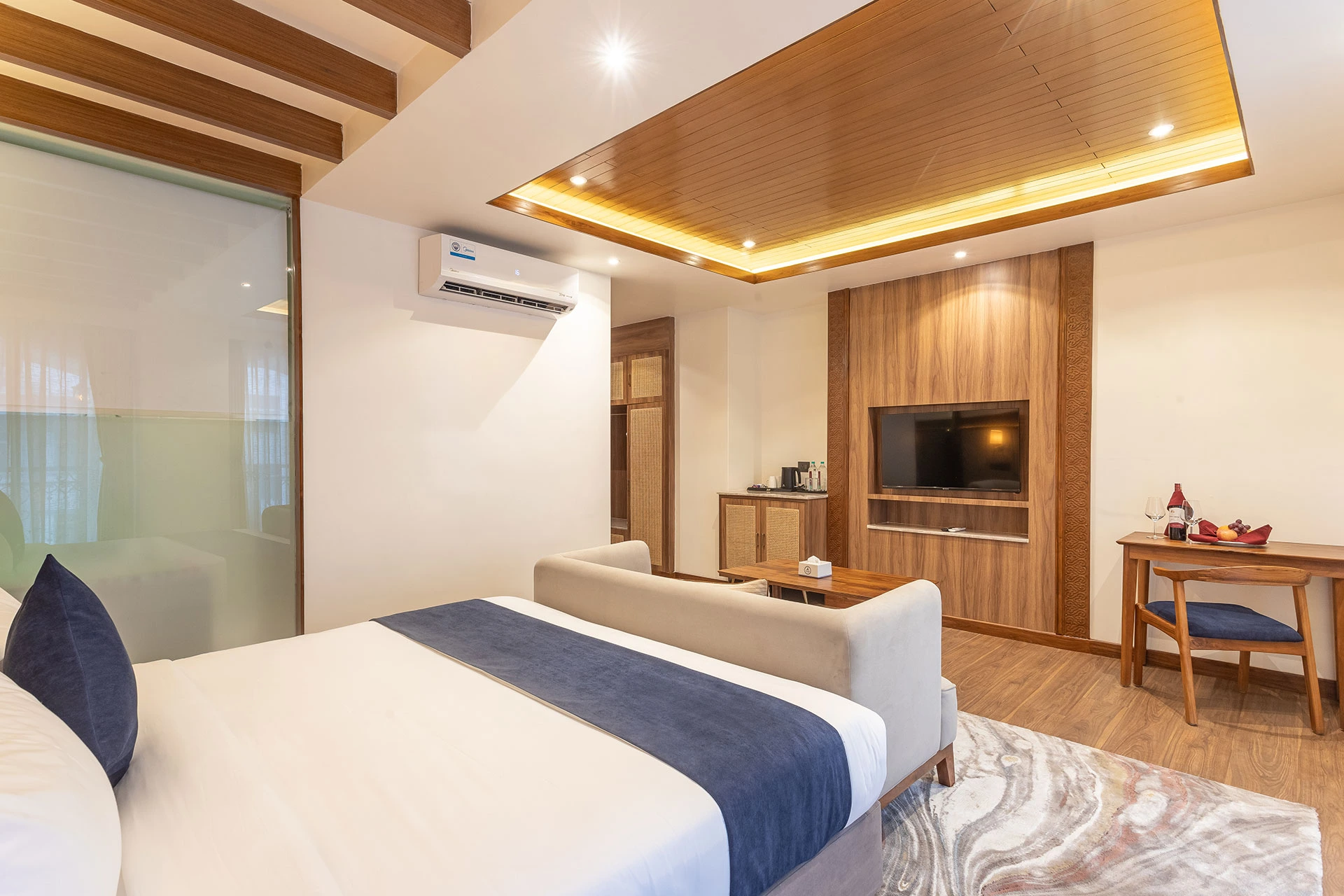 Junior Suite Room