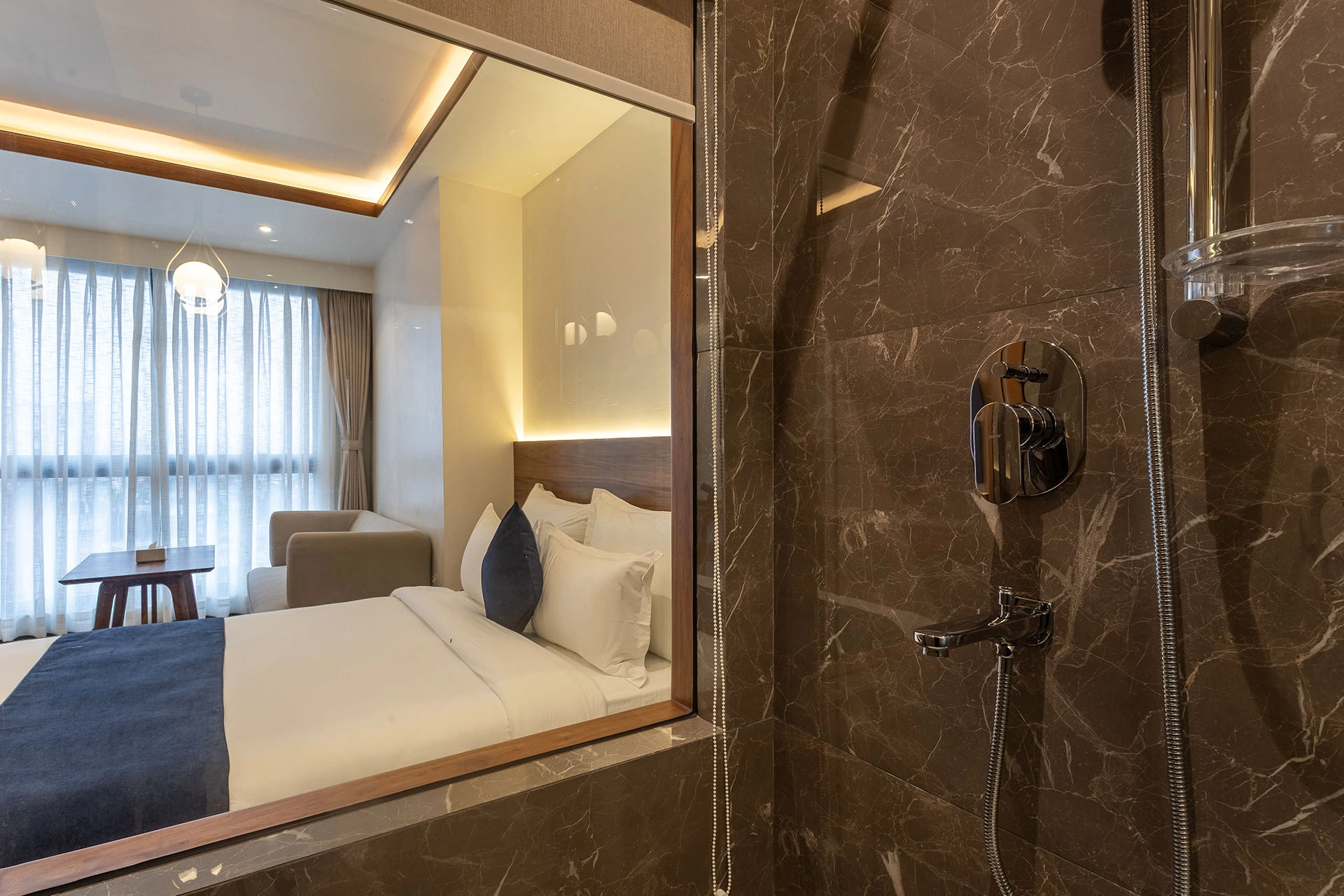 Deluxe Queen Room